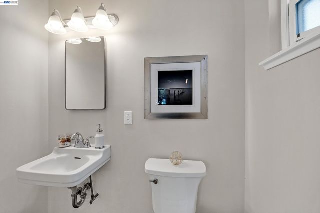 135 Teddy Drive, Union City, CA 94587
