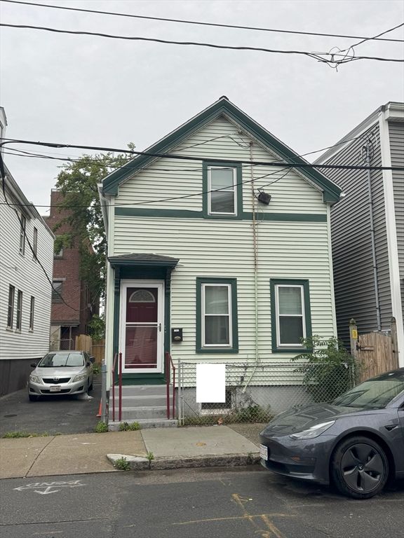359 Princeton St, Boston, MA 02128