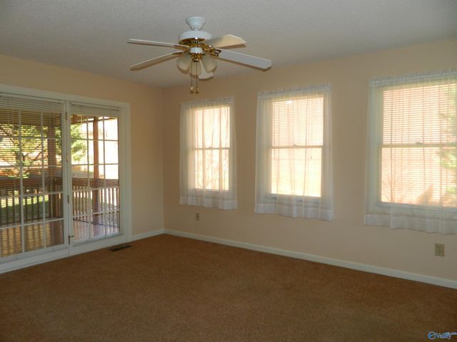 2010 NE Brandy Circle, Huntsville, AL 35811