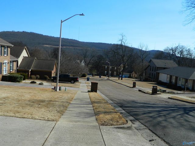 2010 NE Brandy Circle, Huntsville, AL 35811