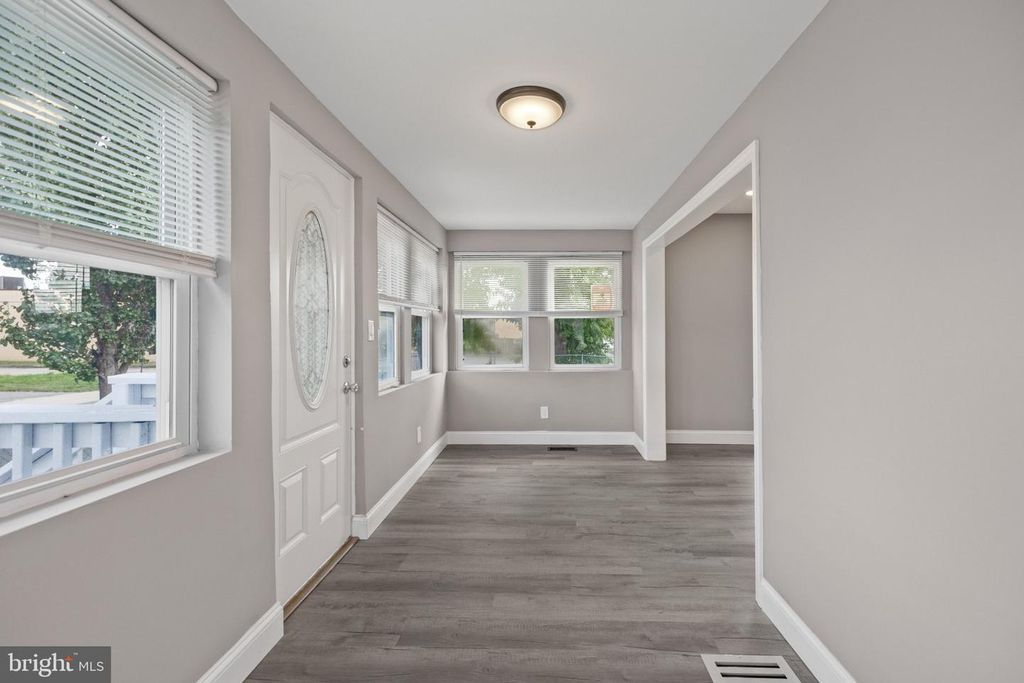 908 CHERRY ST, GLOUCESTER CITY, NJ 08030 — photo 5