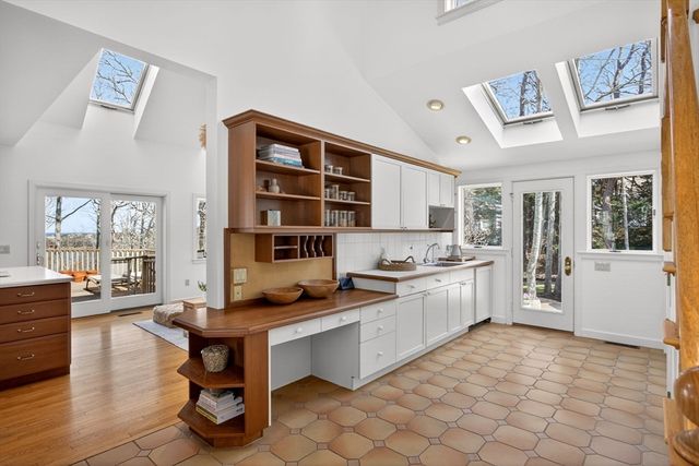 7 Little Cove Lane, Orleans, MA 02653