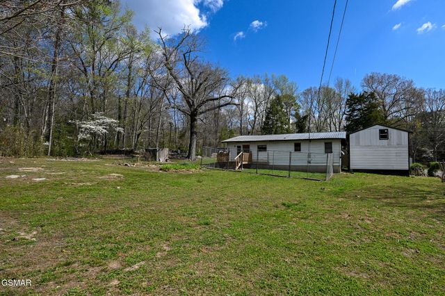 1949 Bluff Mountain Road, Sevierville, TN 37876