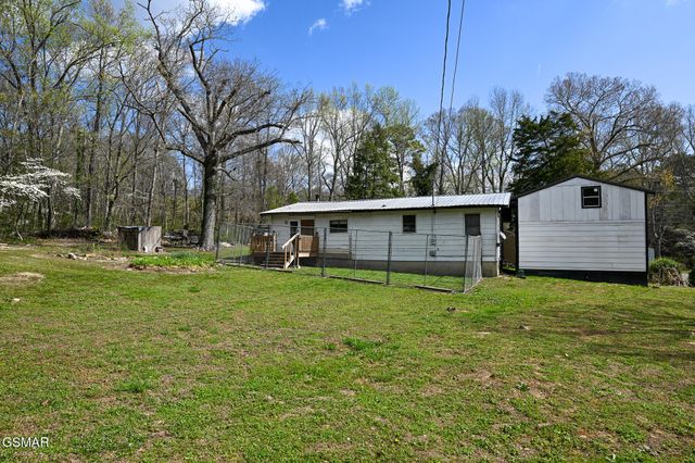 1949 Bluff Mountain Road, Sevierville, TN 37876