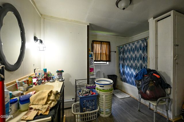 1949 Bluff Mountain Road, Sevierville, TN 37876