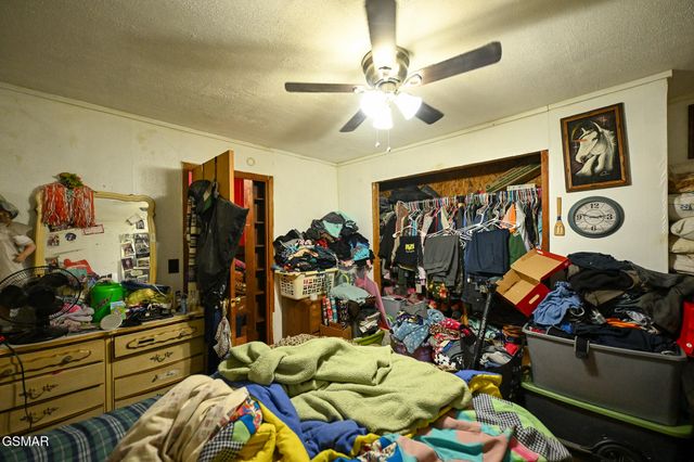 1949 Bluff Mountain Road, Sevierville, TN 37876