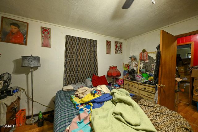 1949 Bluff Mountain Road, Sevierville, TN 37876