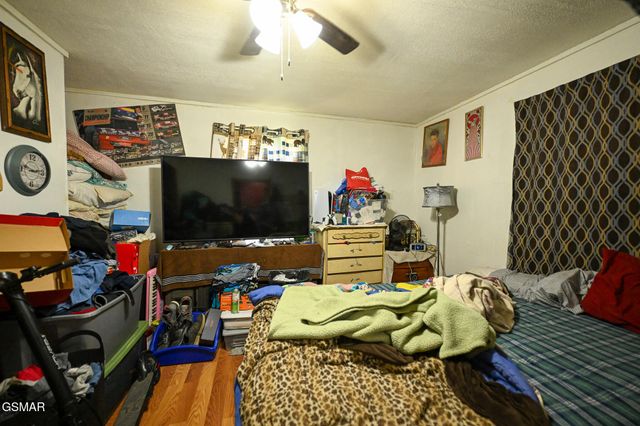 1949 Bluff Mountain Road, Sevierville, TN 37876