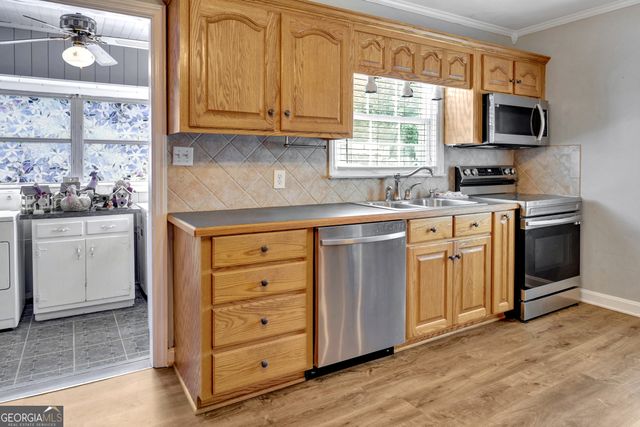 6127 Newton Drive NE, Covington, GA 30014