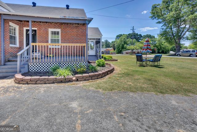 6127 Newton Drive NE, Covington, GA 30014