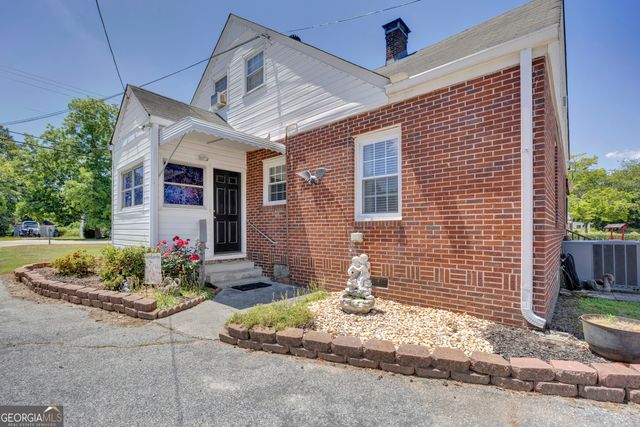 6127 Newton Drive NE, Covington, GA 30014