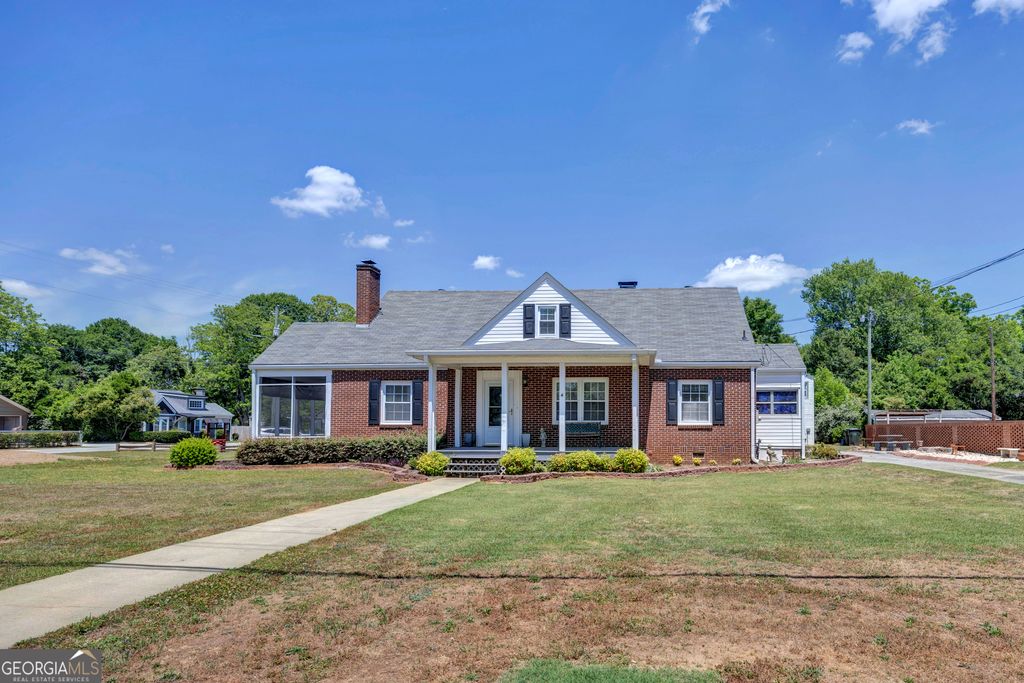 6127 Newton Drive NE, Covington, GA 30014