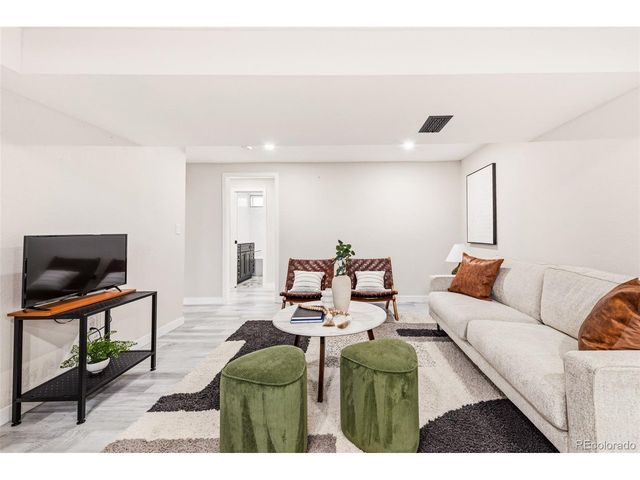 3205 Kendall St, Wheat Ridge, CO 80033