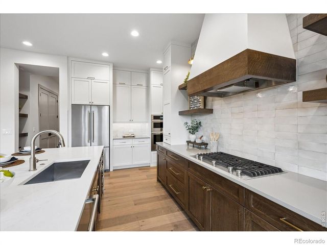945 Saint Andrews Lane, Louisville, CO 80027