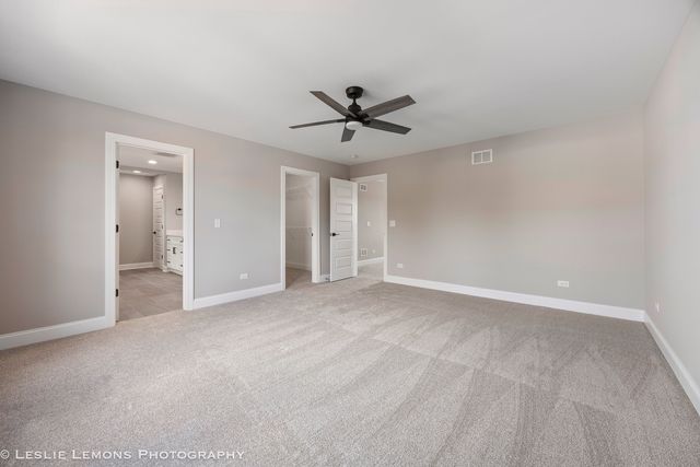 902 HAYDEN Drive, Yorkville, IL 60560