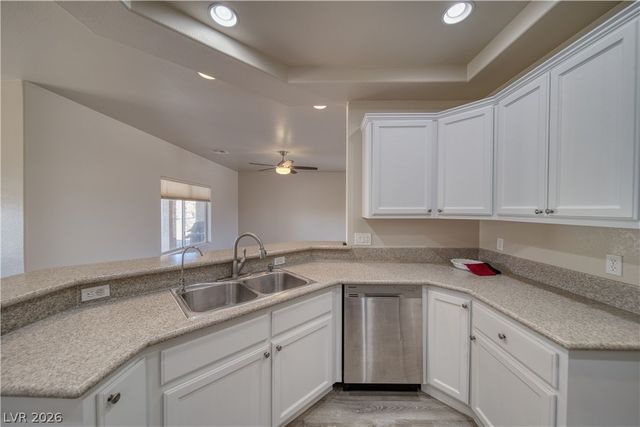 5670 Harrison Place, Pahrump, NV 89060