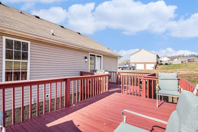 3033 Old Highway 48, Clarksville, TN 37040