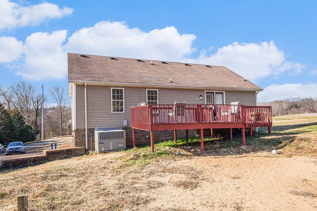 3033 Old Highway 48, Clarksville, TN 37040