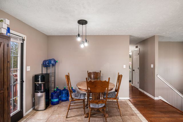 3033 Old Highway 48, Clarksville, TN 37040