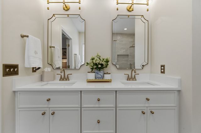 5616 Cedar Rock Dr, Nashville, TN 37211