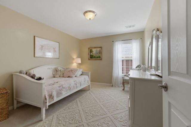 5616 Cedar Rock Dr, Nashville, TN 37211