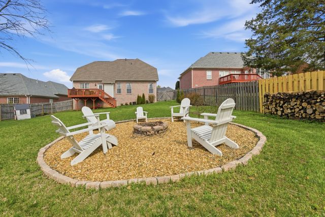 5616 Cedar Rock Dr, Nashville, TN 37211