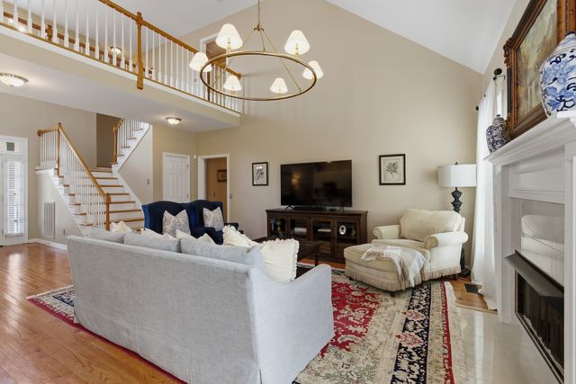 5616 Cedar Rock Dr, Nashville, TN 37211