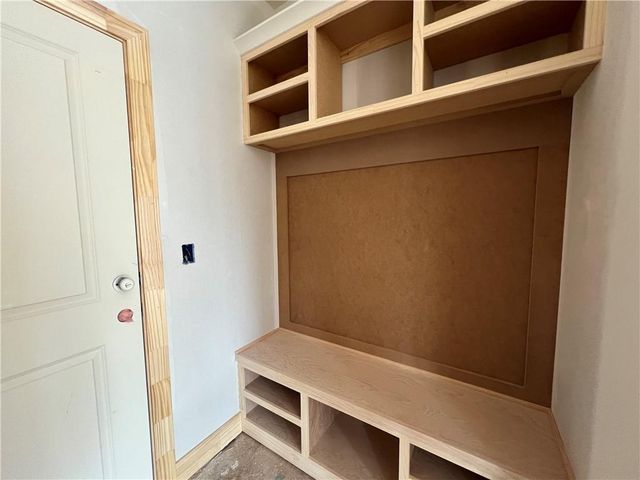 28601 W 161st Terrace, Gardner, KS 66030