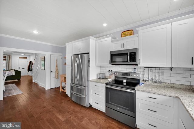 820 N PLUM ST, Lancaster, PA 17602