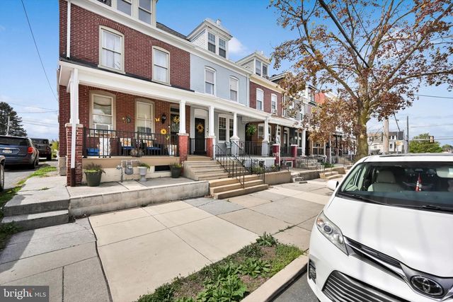 820 N PLUM ST, Lancaster, PA 17602