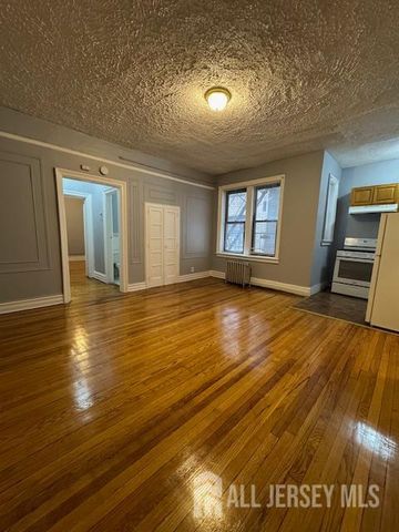 1116 Anna Street 2D, Elizabeth, NJ 07201