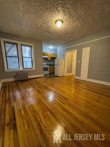 1116 Anna Street 2D, Elizabeth, NJ 07201
