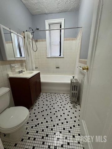 1116 Anna Street 2D, Elizabeth, NJ 07201