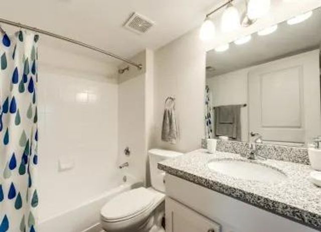 901 Fm 517 RD W 424, Dickinson, TX 77539