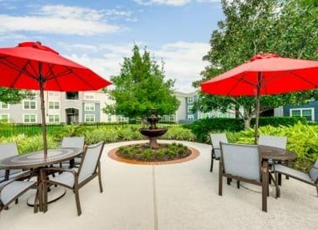 901 Fm 517 RD W 424, Dickinson, TX 77539