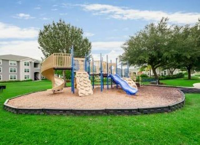 901 Fm 517 RD W 424, Dickinson, TX 77539