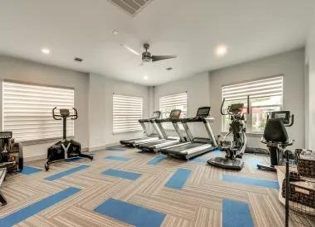 901 Fm 517 RD W 424, Dickinson, TX 77539