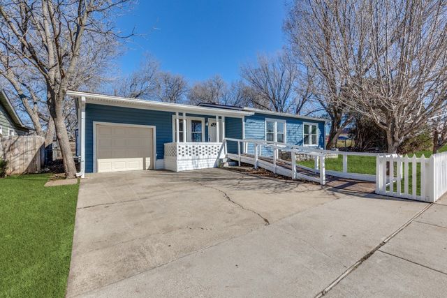 6681 Jannie Street, North Richland Hills, TX 76180