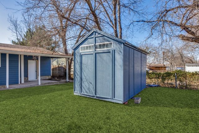 6681 Jannie Street, North Richland Hills, TX 76180