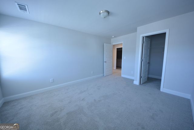 3829 Billabong Trail, Gainesville, GA 30506