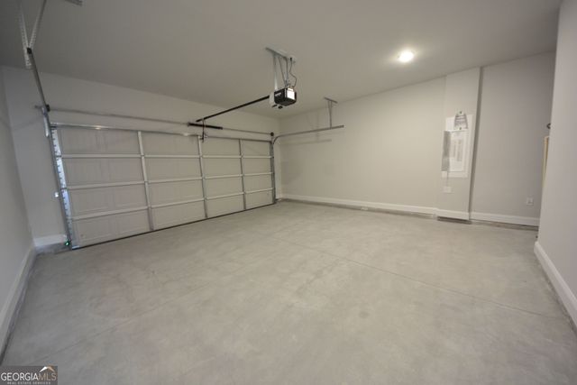 3829 Billabong Trail, Gainesville, GA 30506
