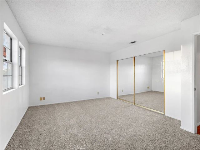 9383 11th Avenue, Hesperia, CA 92345