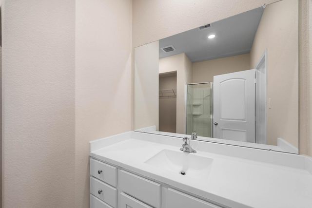 14319 Freeboard Drive, Texas City, TX 77510