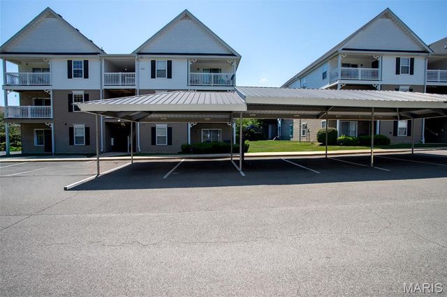 15103 Spring Creek Lane, O'fallon, MO 63368