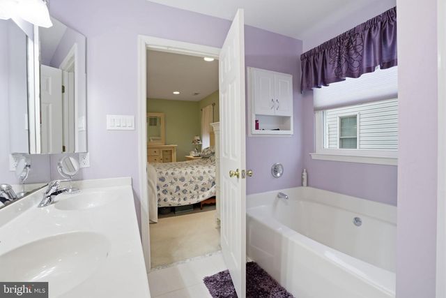 809 N LITTLE ROCK AVE, Ventnor City, NJ 08406