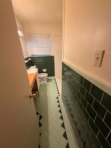 2634 Dragonwick Drive, Houston, TX 77045