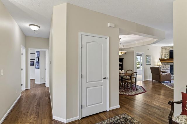 8022 Stonegate Drive, Anderson Twp, OH 45255