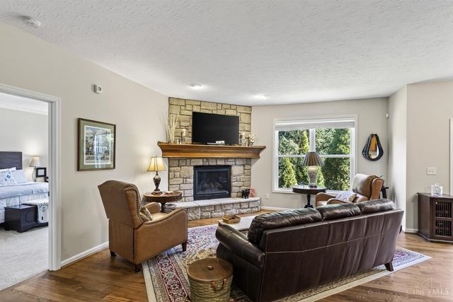 8022 Stonegate Drive, Anderson Twp, OH 45255