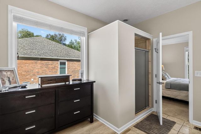 8022 Stonegate Drive, Anderson Twp, OH 45255