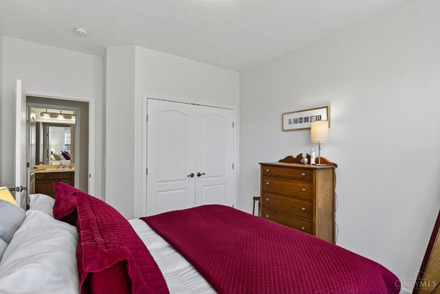 8022 Stonegate Drive, Anderson Twp, OH 45255